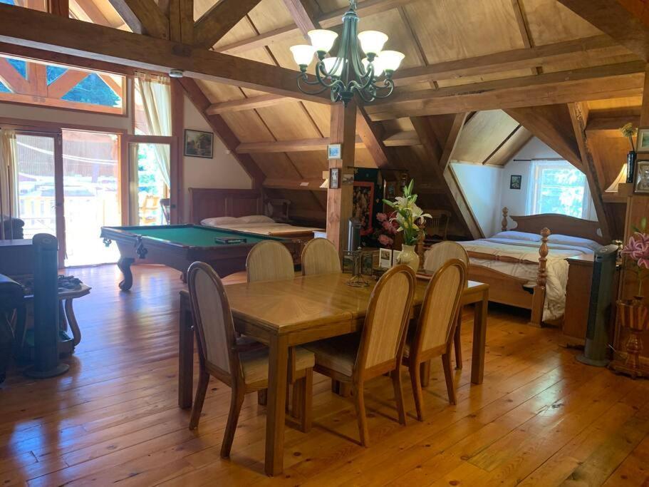 Owl Street Lodge 호프 외부 사진